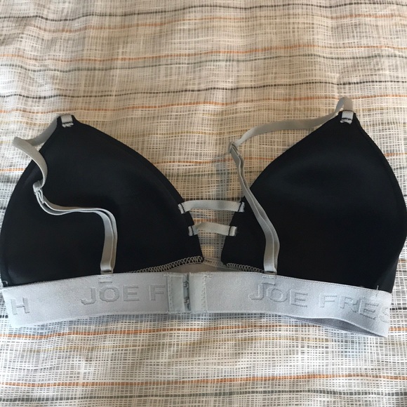 Joe Fresh sports bra - Picture 2 of 3